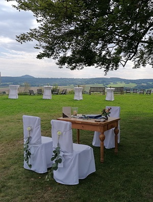 Trauung auf der Buchenwiese 001StaNCh-1.jpg