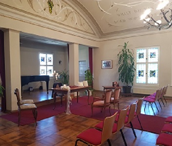 im Festsaal Seifhennersdorf StaSeifNCh.jpg